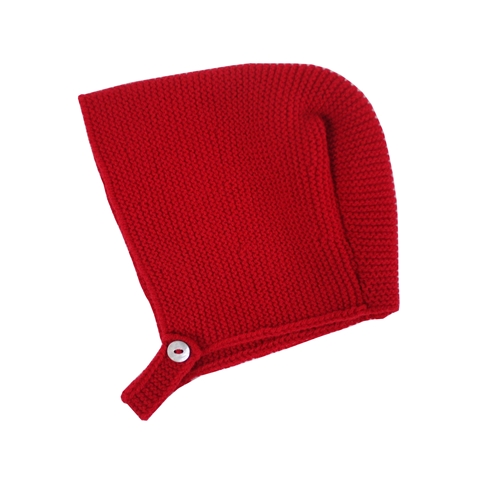 Red knit bonnet