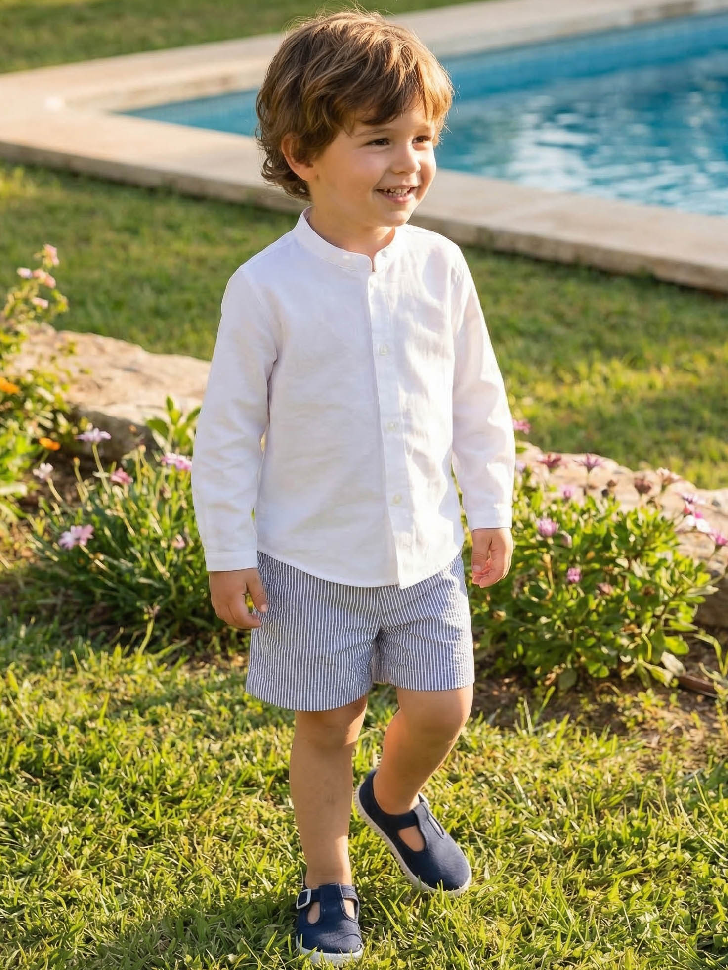 navy blue stripes barmuda