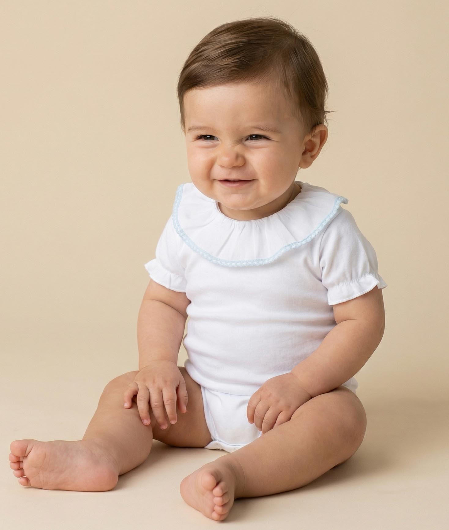 short sleeves body blue detail