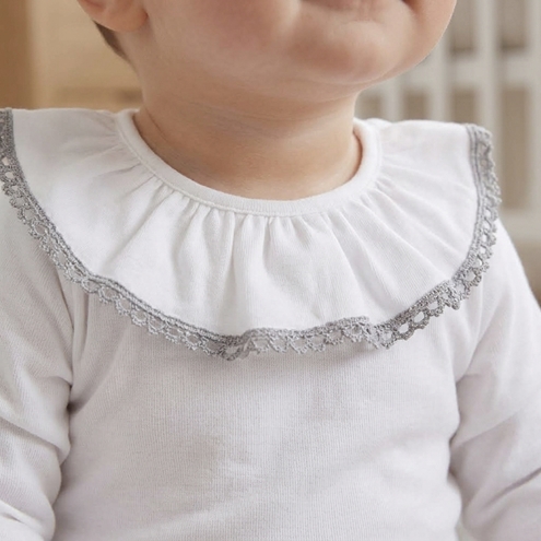 body long white grey