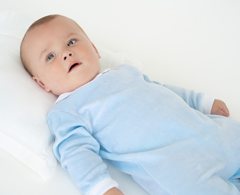 blue velvet sleepsuite